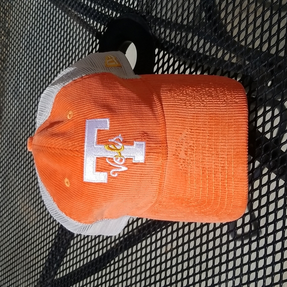 New Era Other - 🚨FINAL PRICE - University of Tennessee Volunteers adjustable hat